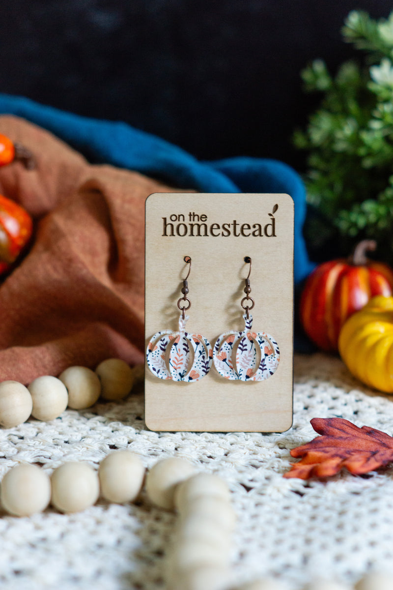 Floral Pumpkin Earrings - White