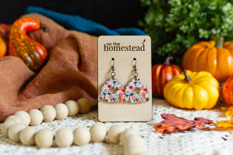 Floral Sweater Earrings - Gray